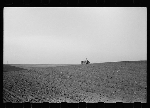 Untitled photo, possibly related to: Corn planting, Jasper County, Iowa