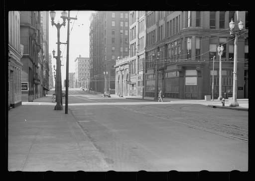Downtown street on Sunday morning, St. Louis, Missouri
