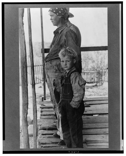 Wife and child of Ozark farmer, Missouri