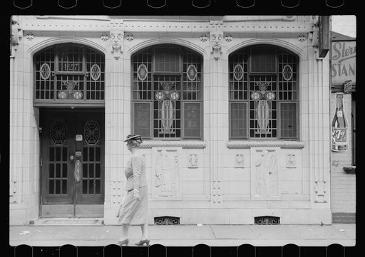 Saloon, Chicago, Illinois