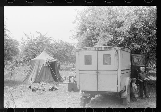 Untitled photo, possibly related to: Migrant children eating, Berrien County, Michigan