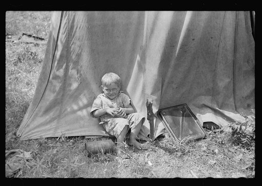 Untitled photo, possibly related to: Migrant children eating, Berrien County, Michigan