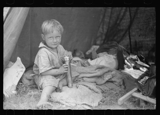 Untitled photo, possibly related to: Migrant children eating, Berrien County, Michigan