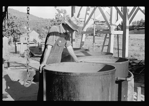 Commercial canning kitchen near Huntsville, Arkansas