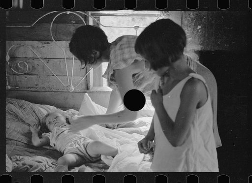 Untitled photo, possibly related to: Sharecropper's wife and children, Arkansas
