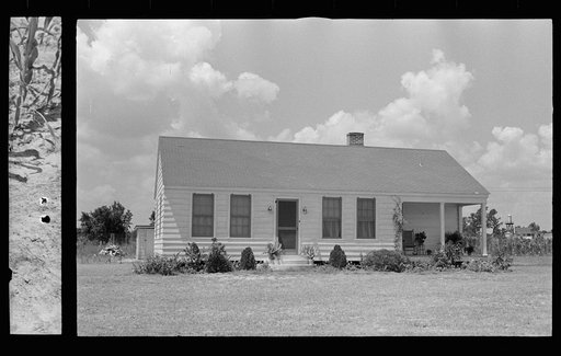 Untitled photo, possibly related to: Five-room house, Meridian (Magnolia) Homesteads, Mississippi