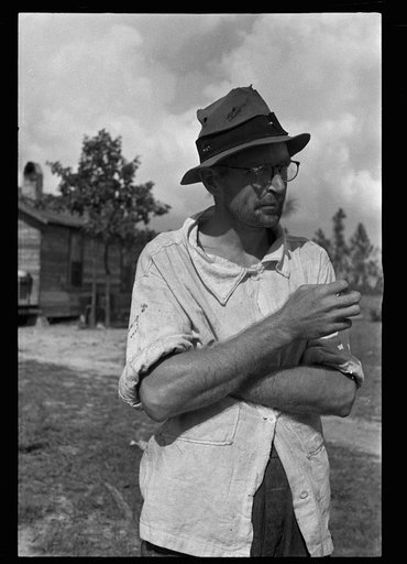 Untitled photo, possibly related to: Cotton sharecropper, Lauderdale County, Mississippi