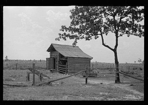 Barn on sharecropper's farm, Lauderdale County, Mississippi