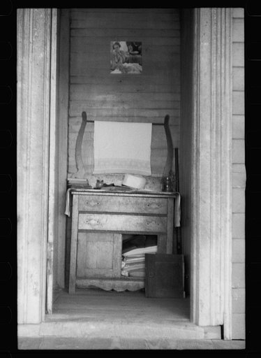 Untitled photo, possibly related to: Children of sharecropper, North Carolina
