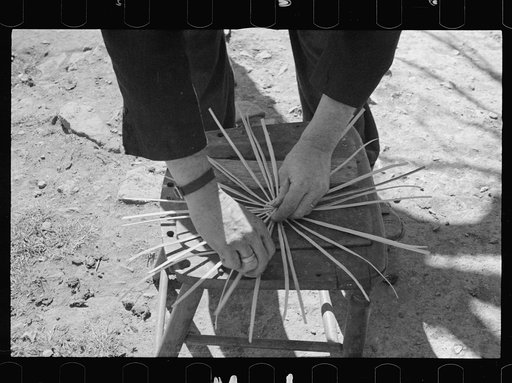 Weaving a basket, Shenandoah National Park, Nicholson Hollow, Virginia