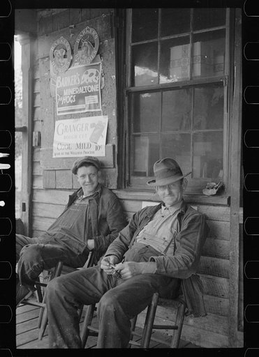 Citizens of Nethers in front of post office, Virginia