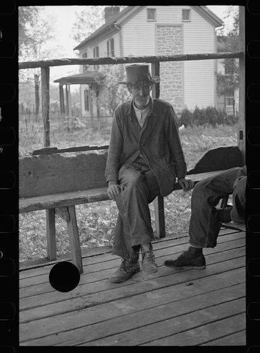 Untitled photo, possibly related to: Citizens of Nethers in front of post office, Virginia