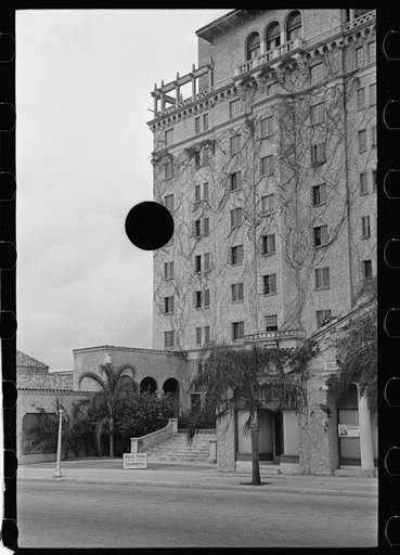 Untitled photo, possibly related to: The Polk Hotel, used by migrant girls working in Polk canning plant. Haines City, Polk County, Florida
