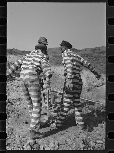 Untitled photo, possibly related to: Negro road gang, Jefferson County, Alabama