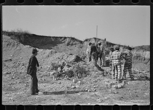 Untitled photo, possibly related to: Negro road gang, Jefferson County, Alabama