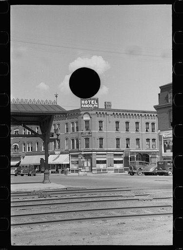 Untitled photo, possibly related to: Scene at station in Randolph, Vermont