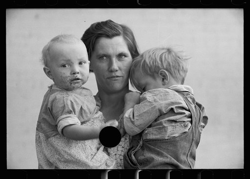 Untitled photo, possibly related to: Mrs. Hallett and Mrs. Weber with their children, Tompkins County, New York