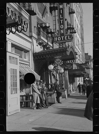 Untitled photo, possibly related to: Main street of Hagerstown on Saturday afternoon, Maryland
