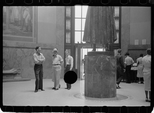Untitled photo, possibly related to: Monument at Vincennes, Indiana