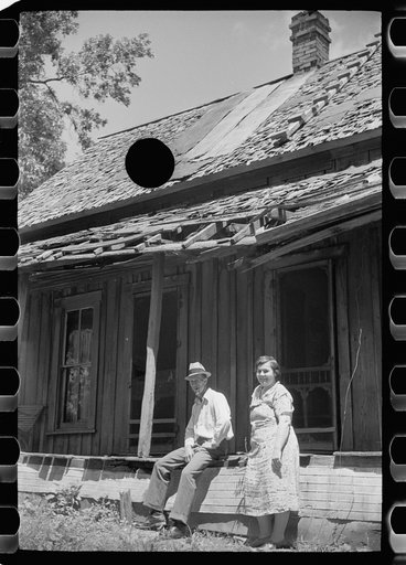 Untitled photo, possibly related to: Former home of a Wabash Farms settler, (Liston Barnes) Martin County, Indiana