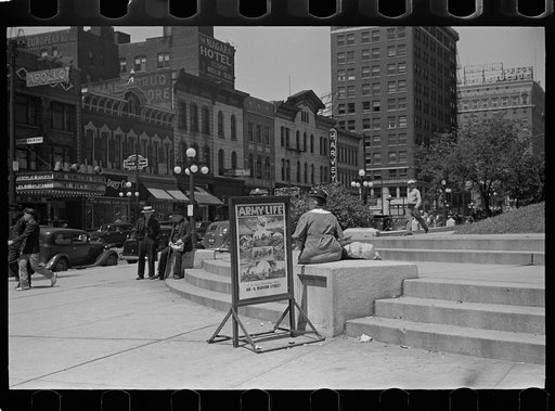 Courthouse steps. Peoria, Illinois