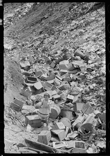 Untitled photo, possibly related to: Children at city dump, Ambridge, Pennsylvania