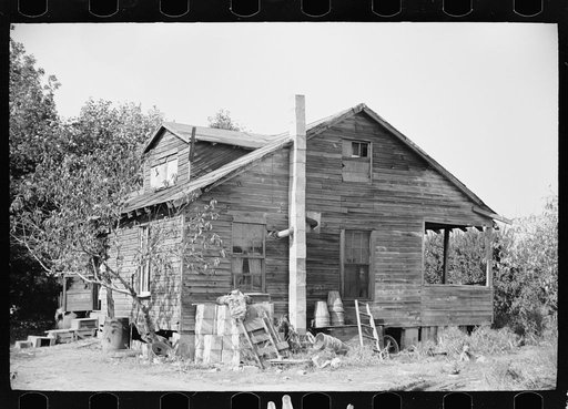 Untitled photo, possibly related to: Farm laborer's house, "Eighty Acres," Glassboro, New Jersey