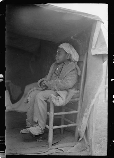 Untitled photo, possibly related to: Evicted sharecroppers along Highway 60, New Madrid County, Missouri