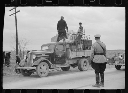 Untitled photo, possibly related to: State highway officials moving sharecroppers away from roadside to area between levee and Mississippi River, New Madrid County, Missouri