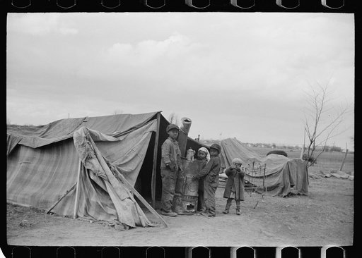 Untitled photo, possibly related to: Evicted sharecroppers along Highway 60, New Madrid County, Missouri