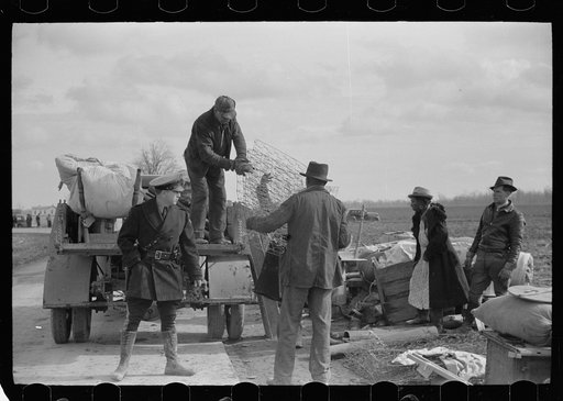 Untitled photo, possibly related to: State highway officials moving sharecroppers away from roadside to area between the levee and the Mississippi River, New Madrid County, Missouri