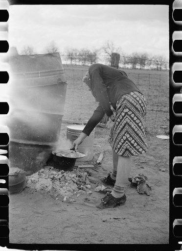 Untitled photo, possibly related to: Evicted sharecropper, New Madrid County, Missouri