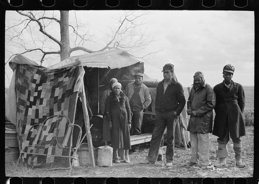 Untitled photo, possibly related to: Sharecroppers being moved away from roadside by highway officials to area between levee and Mississippi River, New Madrid County, Missouri