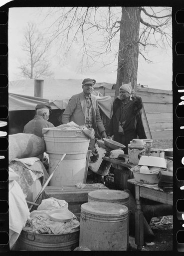 Untitled photo, possibly related to: Evicted sharecroppers along Highway 60, New Madrid County, Missouri