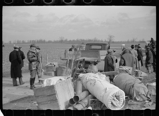Untitled photo, possibly related to: State highway officials moving sharecroppers away from roadside to area between the levee and the Mississippi River, New Madrid County, Missouri