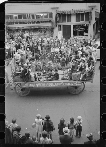 Untitled photo, possibly related to: Go Western parade, Billings, Montana