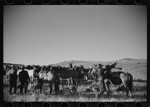 Untitled photo, possibly related to: Rope corral, Quarter Circle U roundup, Big Horn County, Montana