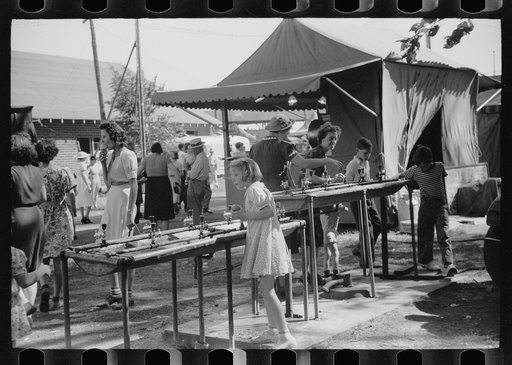Drinking fountain, Central Iowa 4-H Club fair, Marshalltown, Iowa