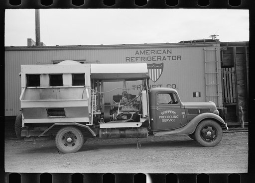 Refrigerator cars are precooled before being loaded with potatoes, Rio Grande County, Colorado