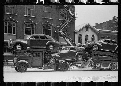 Untitled photo, possibly related to: Auto transport, Chillicothe, Ohio