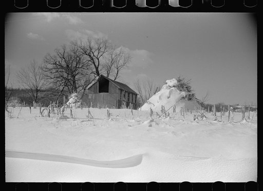 Bus on snowdrifted Highway U.S. 50, Ross County, Ohio