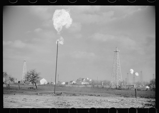 Oil field, Marion County, Illinois