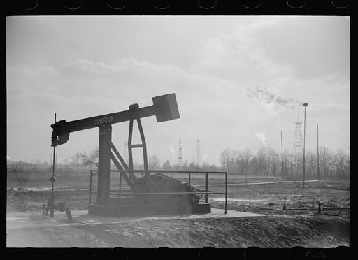 Untitled photo, possibly related to: Marion County, Illinois. Oil field