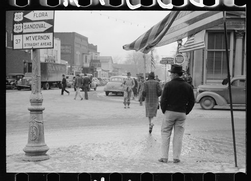 Woman shopper, Salem, Illinois