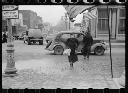 Salem, Illinois. Woman shopper