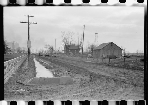 Oil field road, Marion County, Illinois