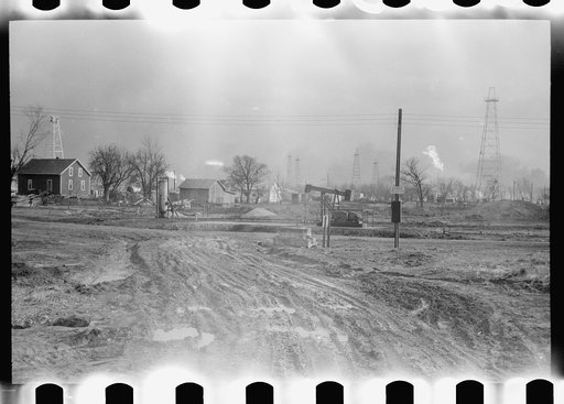 Oil field, Marion County, Illinois