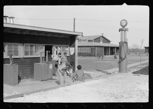 Community store, FSA (Farm Security Administration) camp, Sinton, Texas