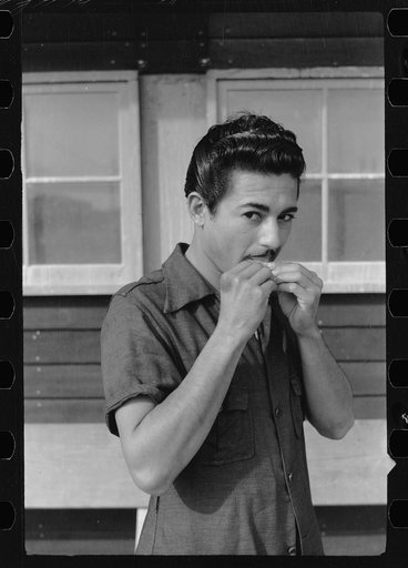 Young migratory worker, FSA (Farm Security Administration) camp, Sinton, Texas