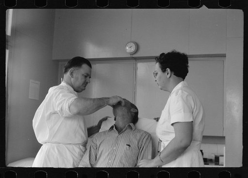 Untitled photo, possibly related to: Dental clinic, FSA (Farm Security Administration) camp, Weslaco, Texas